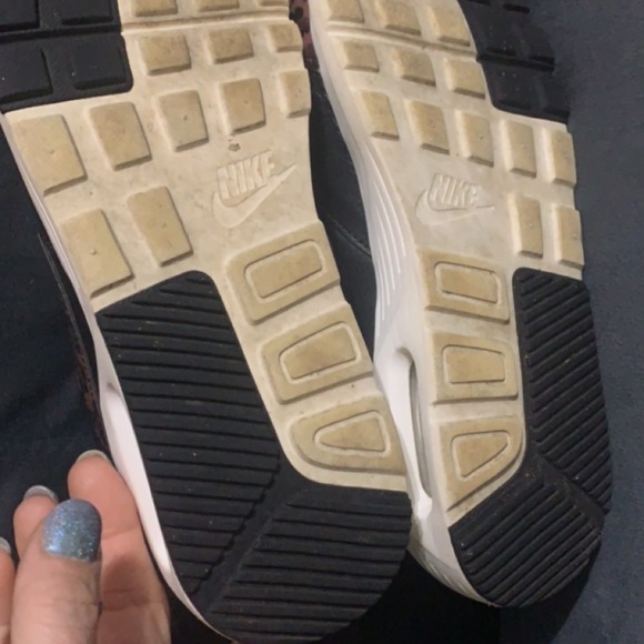 Woman’s Nike Air Max SC Size 9 - Picture 3 of 4